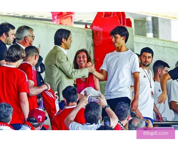 以继续流浪吧英媒称米兰今夏不买断费利克斯将重返切尔西再度漂泊